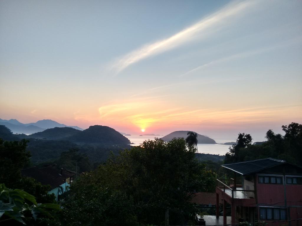 Haleiwa Chales E Suites - A Guest House Do Prumirim Ubatuba Εξωτερικό φωτογραφία