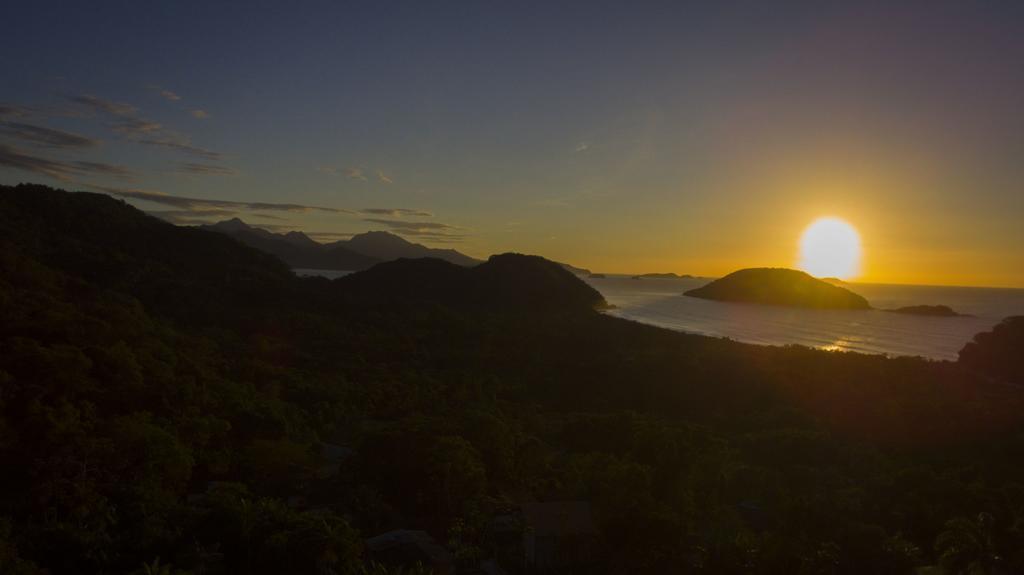 Haleiwa Chales E Suites - A Guest House Do Prumirim Ubatuba Εξωτερικό φωτογραφία