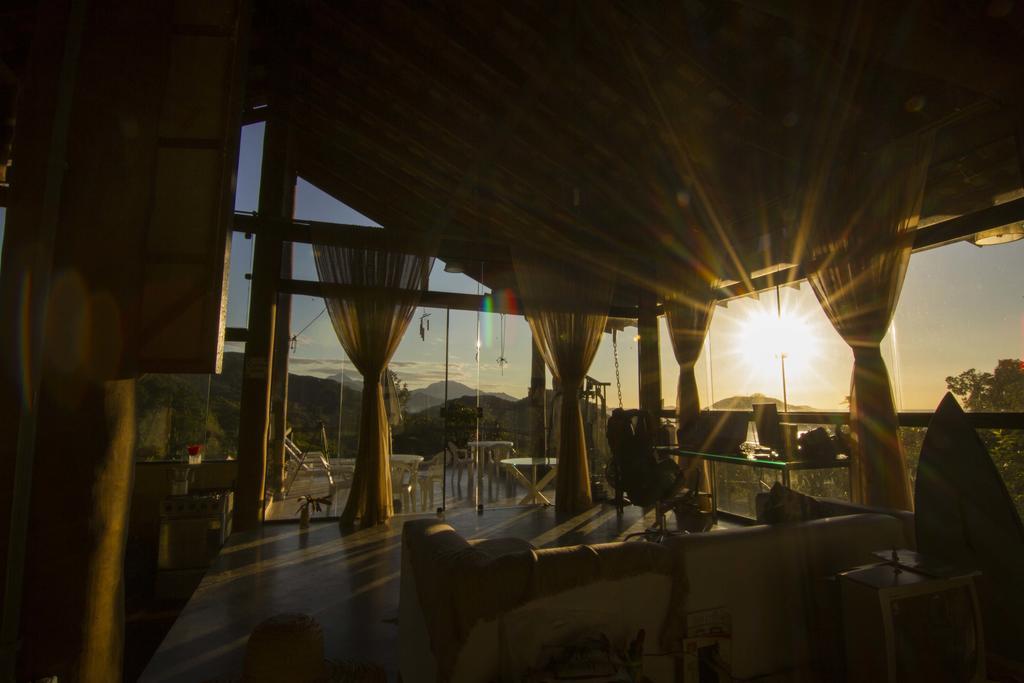 Haleiwa Chales E Suites - A Guest House Do Prumirim Ubatuba Εξωτερικό φωτογραφία